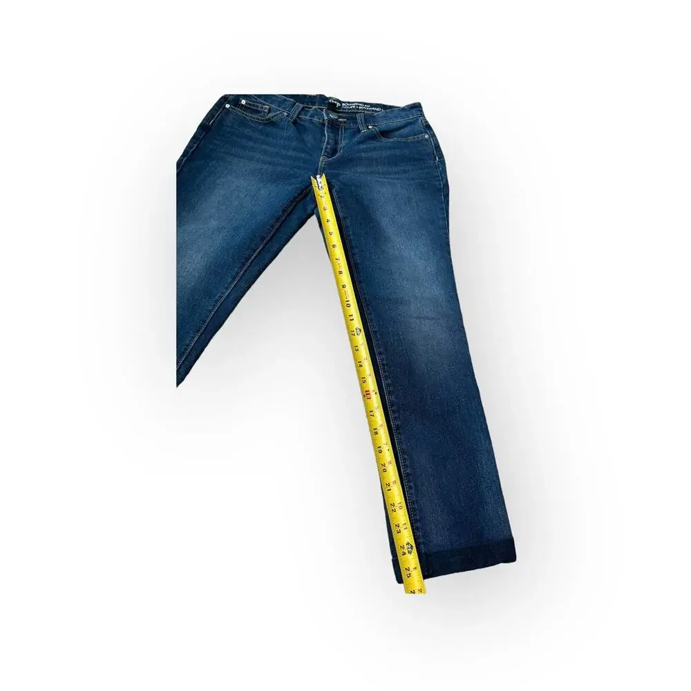 Gap Boyfriend Fit Jeans - Picture 8 of 9